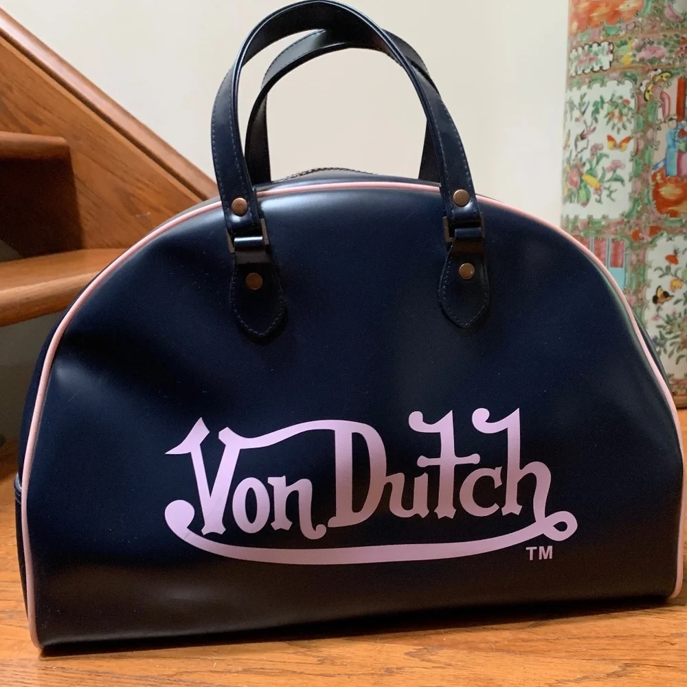 Von Dutch Bowling Bag - Vintage - Blue & Pink NWOT - Picture 1 of 10